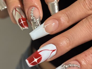 海外/グランジネイル/y2k