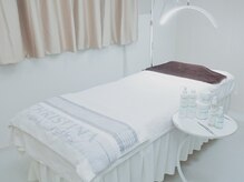 エメリーヌ(AIMELINE)