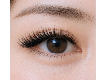 アイラッシュサロン フェリーシェ(Feliche)の写真/高技術×低価格で満足いただける仕上がりに！今までのまつ毛エクステで満足できなかった方にオススメ★