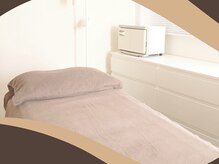 悠然タイマッサージの雰囲気(完全個室の落ち着いた空間で、日常を忘れるひとときを)