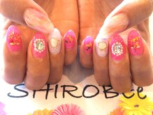 トータルサロン 白べぇーっ プラス/おしゃれガーリーネイル♪