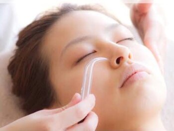 コスメ デ グレース(cosme de greace)の写真/イチゴ鼻卒業♪黒ずみを徹底除去【毛穴洗浄+毛穴吸引+美白フェイシャル★¥3980】毛穴汚れをゴッソリ!