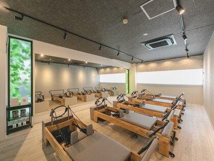 ピラティスプラス 覚王山(pilates plus)の写真