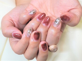 ジョリ ネイルズ(Jolie nails)/