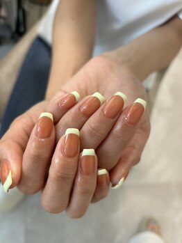 ロクサンサン(633)/フレンチネイル