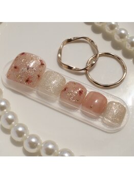 チアリーネイル(cheery Nail)/アプリコットカラー押し花ネイル