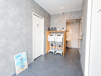 ひとつno武器/綺麗な店内