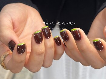 ミュー(mieux)/ドットネイル