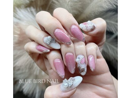 ブルーバードネイル(Blue bird nail)の写真
