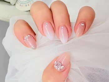 センシー ネイル スタジオ(Sensy Nail Studio)/季節に合わせるデザイン提案