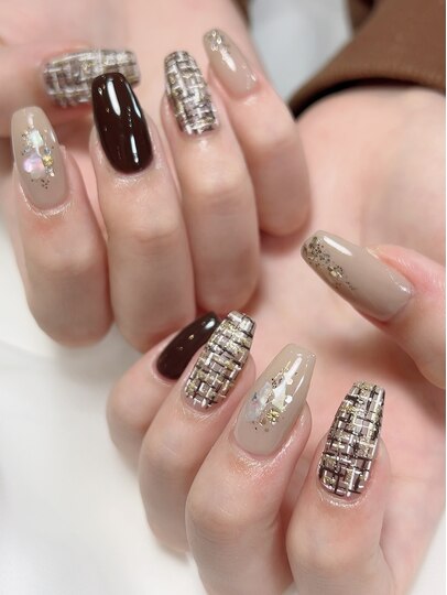 ネイルチップ オーダーツイード量産型地雷韓国成人式ライブ黒フレンチ  