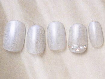 アイネイルズ 天神今泉店(I-nails)/【Kotone.n】透け感ラメ