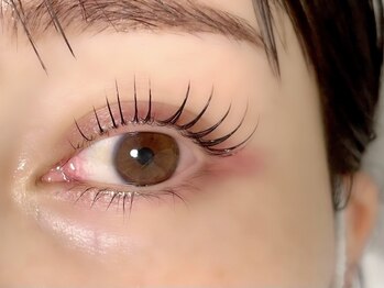 メイド(MADE)の写真/似合わせまつ毛パーマ（ふわもこアイシャンプー付き）《初回》¥6,800→¥6,000！毎日のメイク時間短縮にも☆