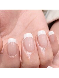 フレンチネイル