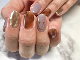 ワンポイントミラーネイル