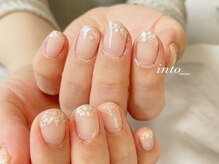 ネイルサロン イントゥ(into_)/シェル　フレンチ　夏　ラメ