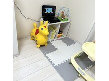 ナネア(Nanea)の雰囲気（お子様連れ○絵本等あります♪周りの目を気にせずお寛ぎください）