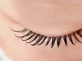 エルノ イケブクロ(elno ikebukuro)の写真/お客様に合わせて丁寧なカウンセリングを実施☆お悩みやご希望に合わせて、最適なお目元をご提案致します!!