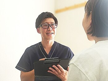 ワカバ美容整体院(WAKABA)の写真/身体の歪みを整え腰痛を根本改善!骨盤の歪みを調整し全身のバランスを整えます★血流を促進し腰痛の緩和◎