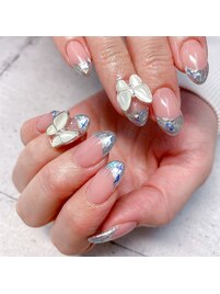 ガラスフレンチネイル