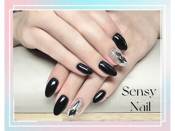センシー ネイル スタジオ(Sensy Nail Studio)/2色ワンカラー + 追加ストーン