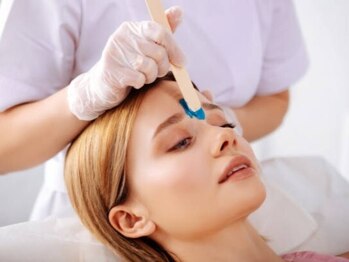 ウパラギンザ(Upala Ginza)の写真/全顔Waxで角質/皮脂/うぶ毛オールオフ=透明感ある美肌へ。W脱毛なら効果長持。