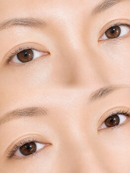 リラネイル(Lila nail)の写真/やりすぎない！でも少しぱっと明るい印象にしたい！盛らずに引き出すナチュラル上品なデザインが得意です☆