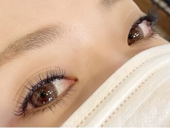 フォンテーヌブロー 鞍月店(Fontaine Brow)/フラットマットラッシュ＊140本