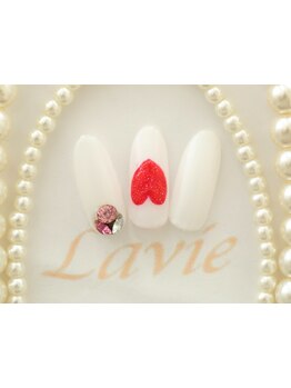 手描きアートが得意なサロン