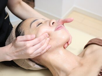 シェリーガーデン/美白エステ