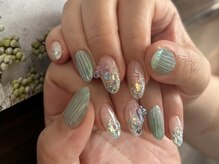 イズモン ネイルスタジオ(izmon nail studio)/定額デザイン plus+