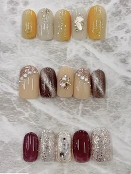 クレアネイル 高崎ウニクス店の写真/オフィス◎なシンプルネイル～トレンドデザインまで豊富なサンプルをご用意！お気に入りが見つかる♪