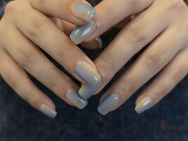 ひとくせ縦グラデーションネイル