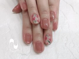 チューリップネイル