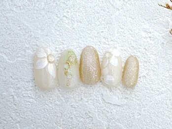 ビオトーププラス 銀座7丁目店(bio tope+)/お花ネイル銀座フィルイン