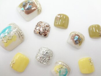 ネイルサロン クイール 小山店(NAIL SALON QUILL)/塗りかけ×ミラー