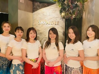 サバイディー 恵比寿店/ 洋風の高級ホテルのような受付