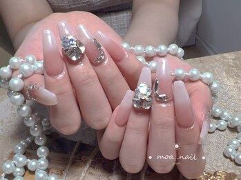 モアネイル 新宿/