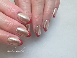 mirror nail