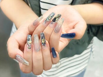 マーチ 新宿店(MARCH)の写真/毎月変わるMARCHオリジナルデザインで最新アートがお得に出来ちゃう“ワンホン/Y2K/韓国系”デザインも豊富