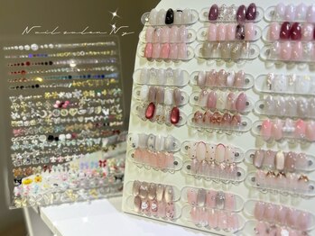 エヌワイ(Ny)の写真/【新規オフ無料】トレンドのデザインを一部お試ししたい方、マグネットや季節のアートを楽しみたい方に◎