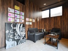 アジアンリラクゼーション ヴィラ 昭島店(asian relaxation villa)/余裕のある待合スペース