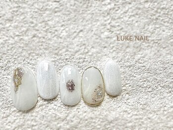 ルークネイル 恵比寿店(LUKE NAIL)/ホワイトニュアンス冬ネイル　