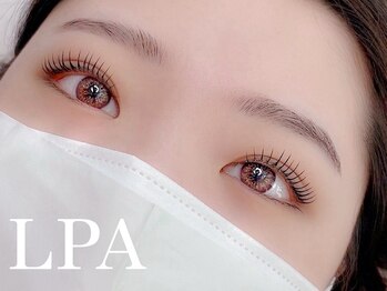 レピア 静岡駅前店の写真/《まつ毛と眉毛のセットメニューがオススメ☆》黄金比を元に自然なのに印象的な美眉が叶う♪お試し下さい！