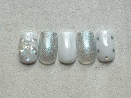 ホワイトリボンネイル