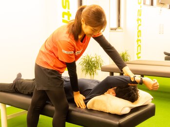 プロストレッチ(Pro.stretch)の写真/【男性客7割】40代50代のビジネスマン急増中！手ぶらで通えて疲労回復◎頑固な腰痛や体の硬さはお任せ★