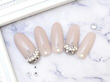 ネイルサロンフォーユー(for u)/パール×ストーン♪￥５９８０