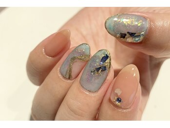 ウノプリール 梅田HARBIS PLAZA(uno pulir)/【シェル×オーロラネイル】