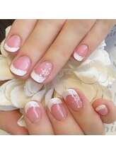 ヘアー ユニバース(HAIR UИIVERS)/フレンチ+ラメ+雪の結晶