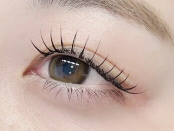 キーバイマグモモ(KYE by Mag momo)の写真/まつ毛パーマとアイブロウで垢抜け！まつ毛メニューが豊富で似合わせデザイン提案も充実☆初めてならmomoへ